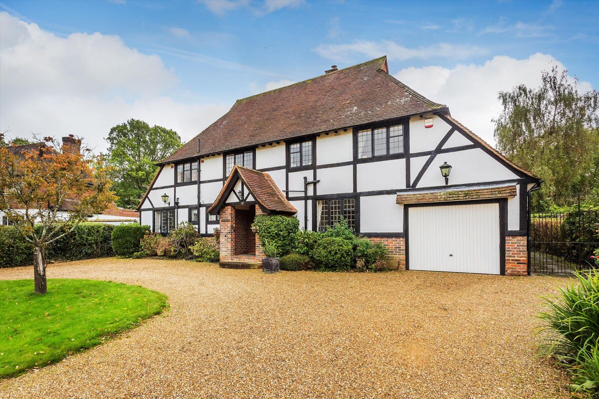 house for sale in Ganghill, Guildford, Surrey, GU1 GLD012270899