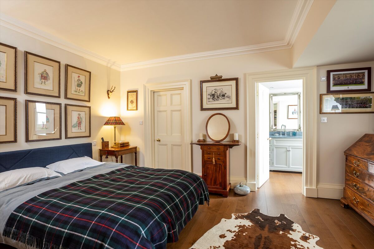 apartment for sale in 2 Peper Harow House, Peper Harow Park, Peper