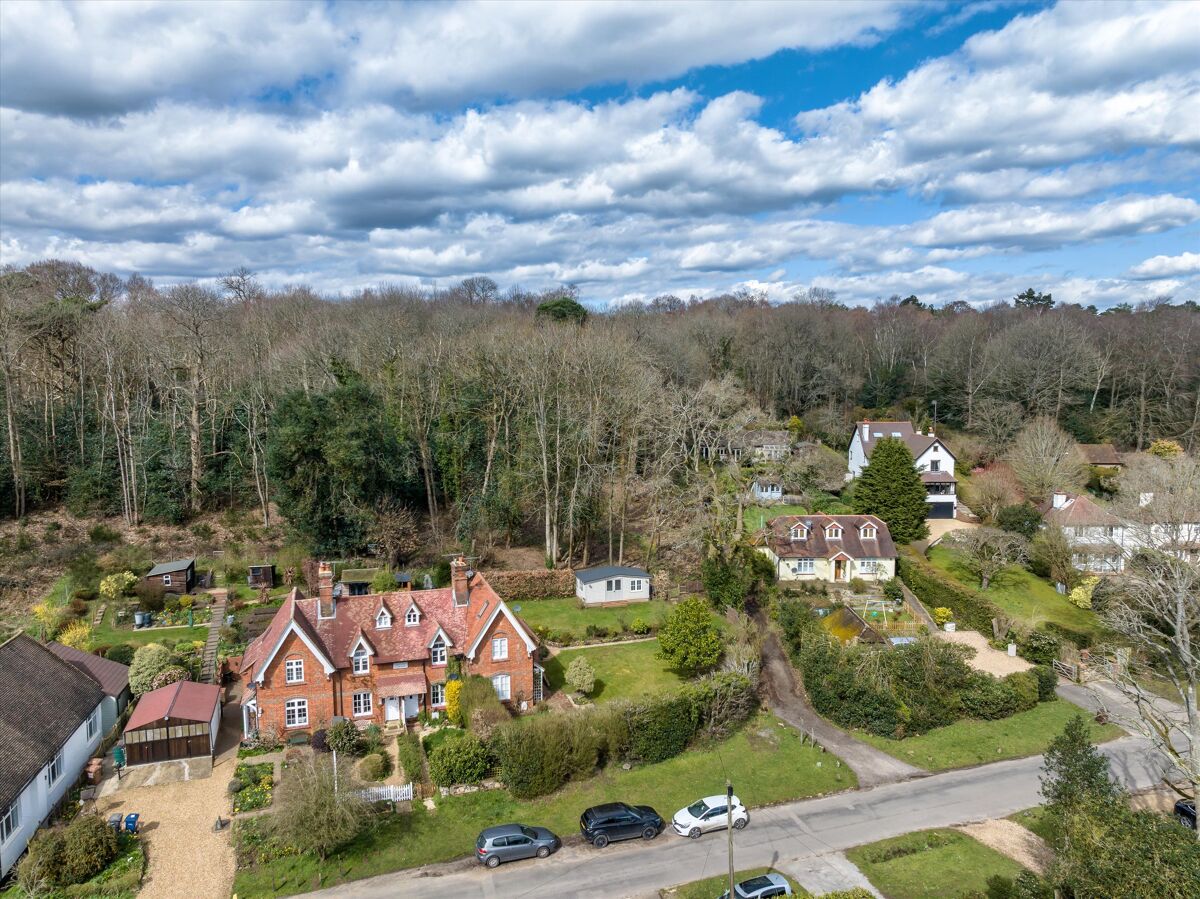 house for sale in Blackheath Lane, Blackheath, Guildford, Surrey, GU4