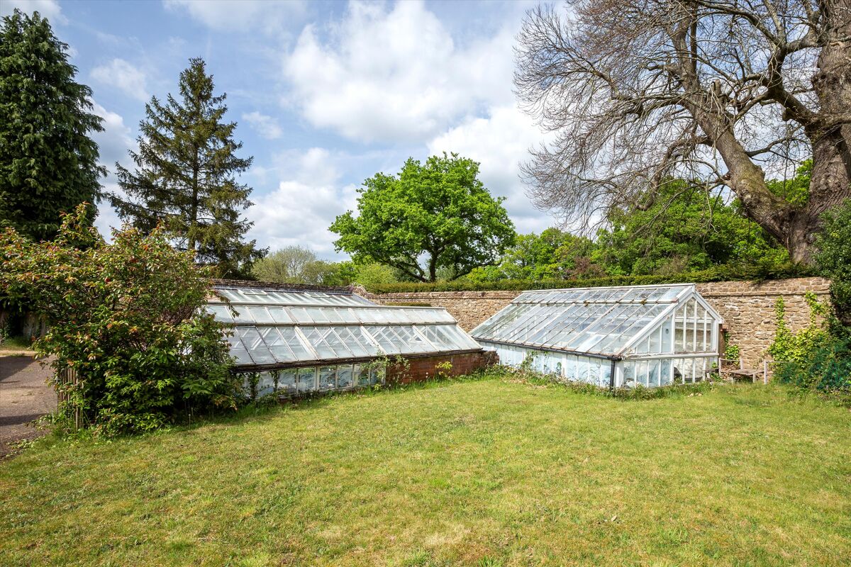 house for sale in Munstead Wood, Godalming, Surrey, GU7 GLD012298766 Knight Frank