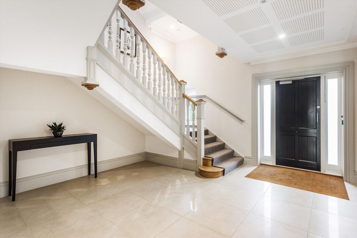 flat for sale in Cranley Road, Guildford, Surrey, GU1 GLD012334682