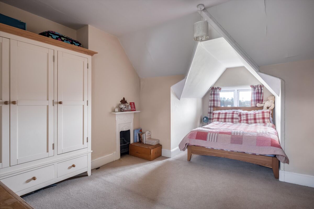 house for sale in The Common, Cranleigh, Surrey, GU6 GLD012346733