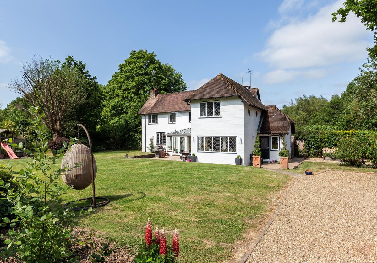 house for sale in Rosemary Lane, Alfold, Cranleigh, Surrey, GU6