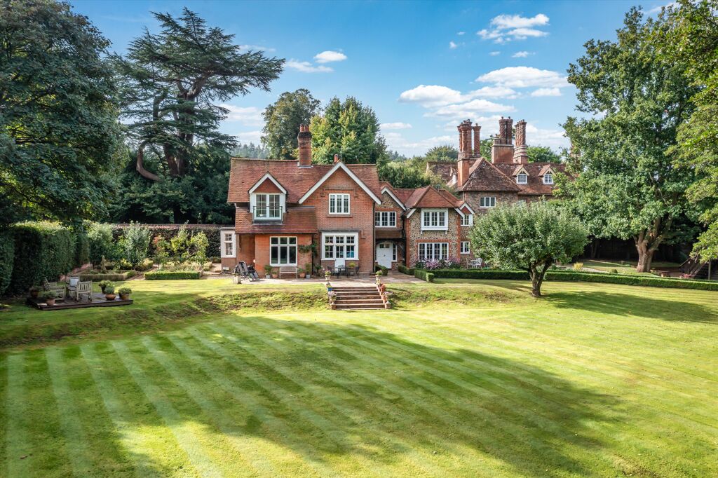 Image of The Street, Albury, Guildford, Surrey GU5