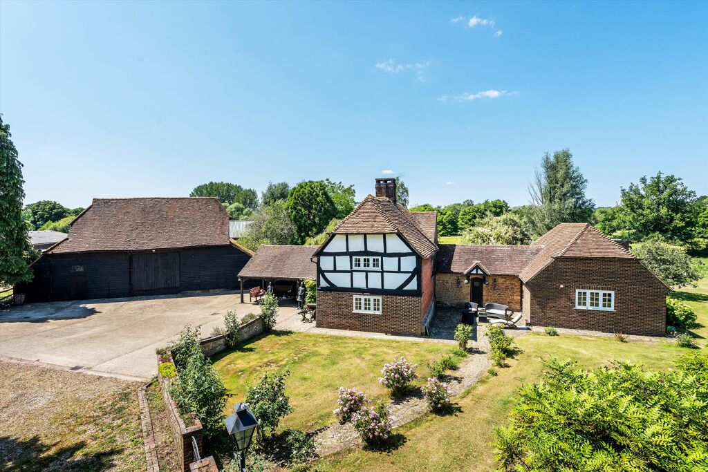 Image of Trunley Heath Road, Bramley, Surrey, GU5 0BW