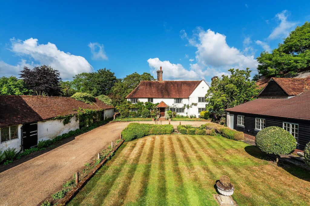 Image of Utworth Manor, Nr Cranleigh, Surrey, GU6 8JU