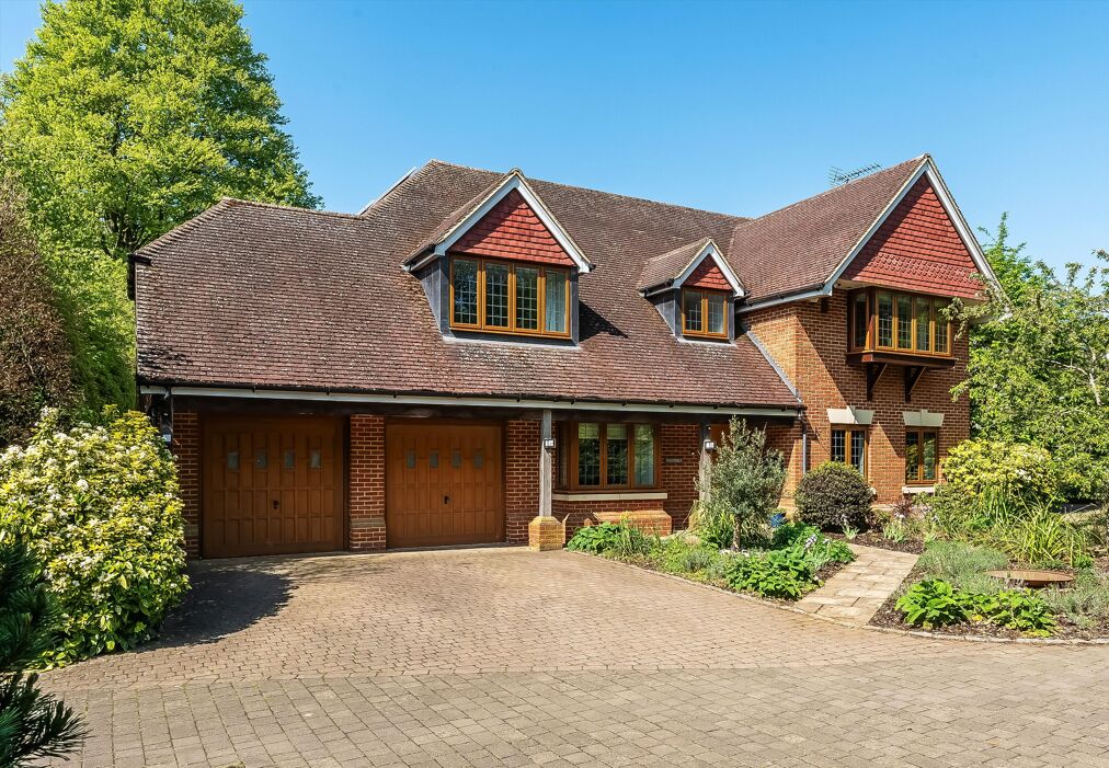 Image of Mark Way, Godalming, Surrey, GU7 2BD