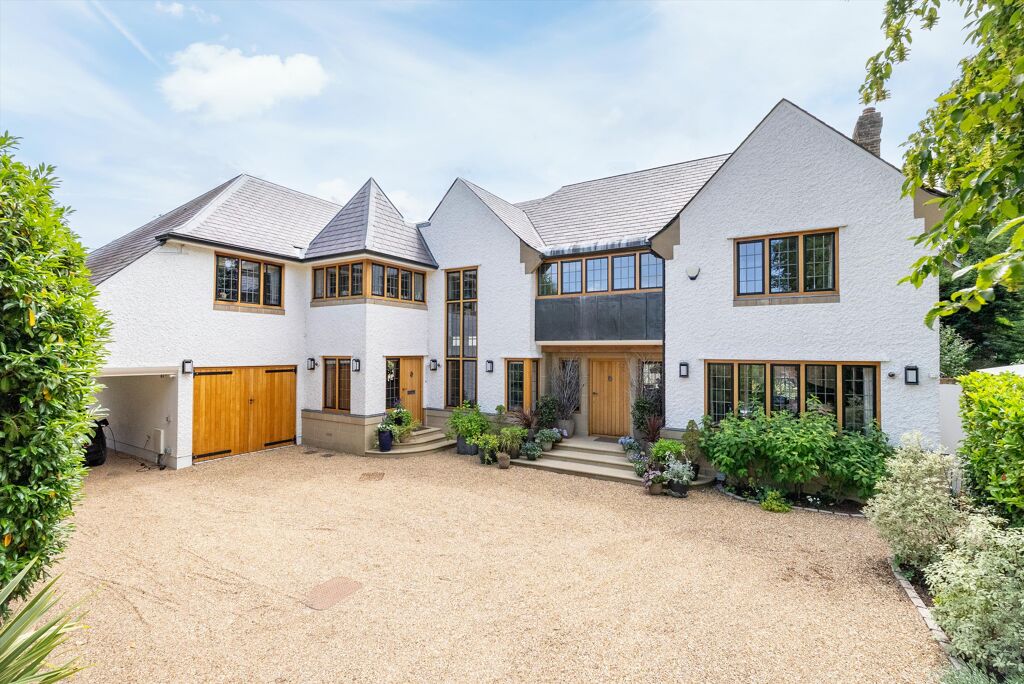 Image of Glendene Avenue, East Horsley, Leatherhead, Surrey, KT24