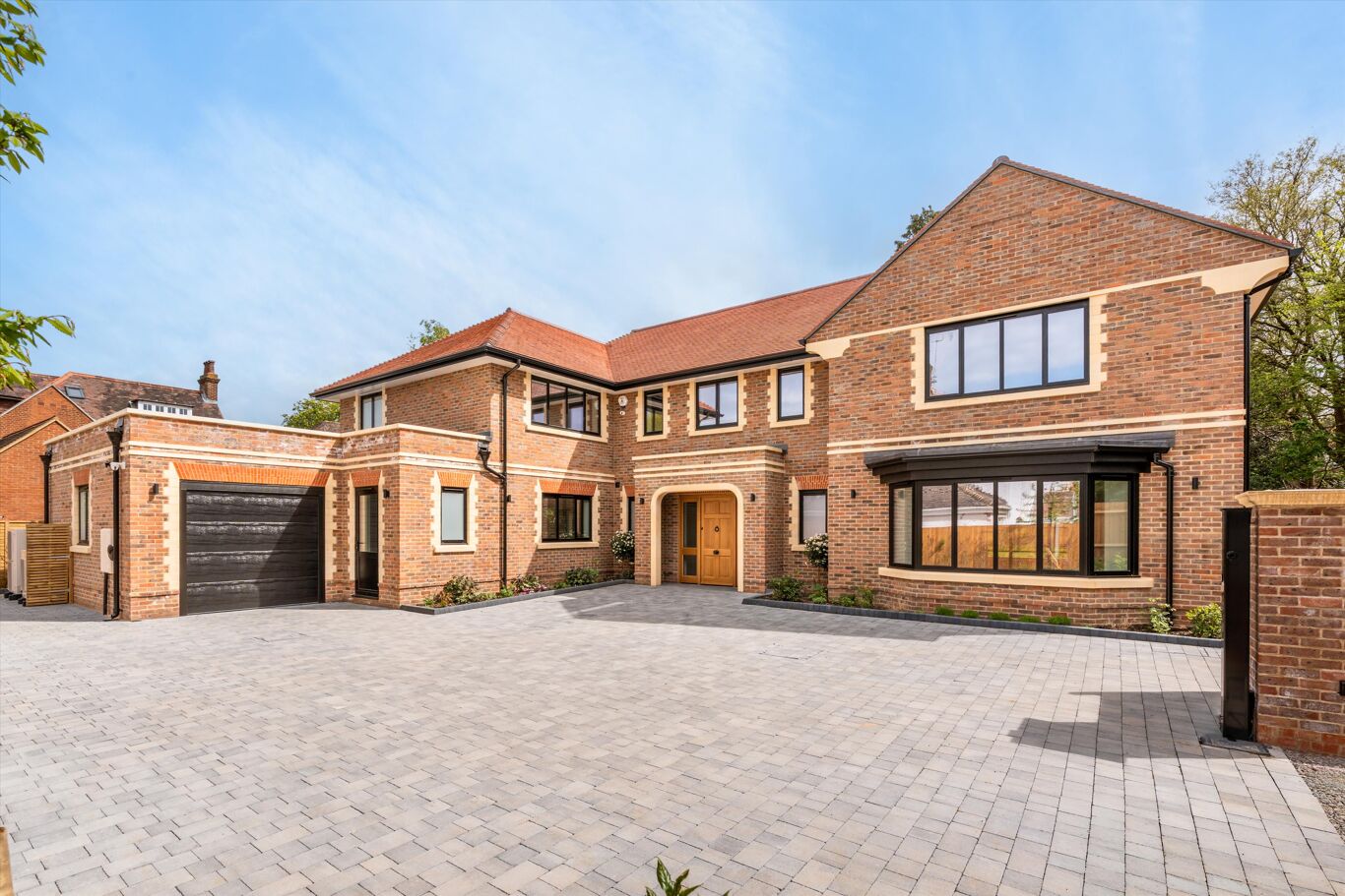 Image of Cross Lanes, Guildford, Surrey, GU1