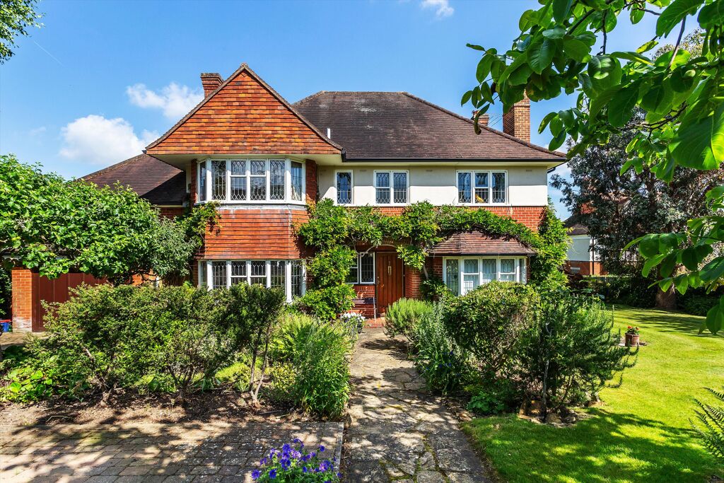 Image of Cranley Close, Guildford, Surrey GU1.