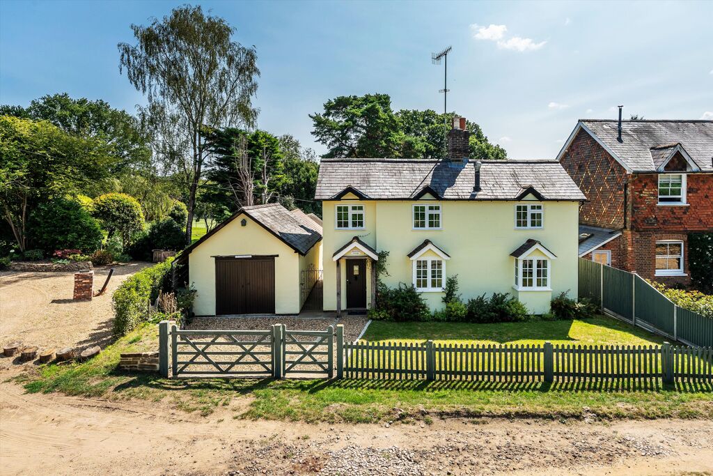 Image of Heath Lane, Albury, Guildford, Surrey, GU5