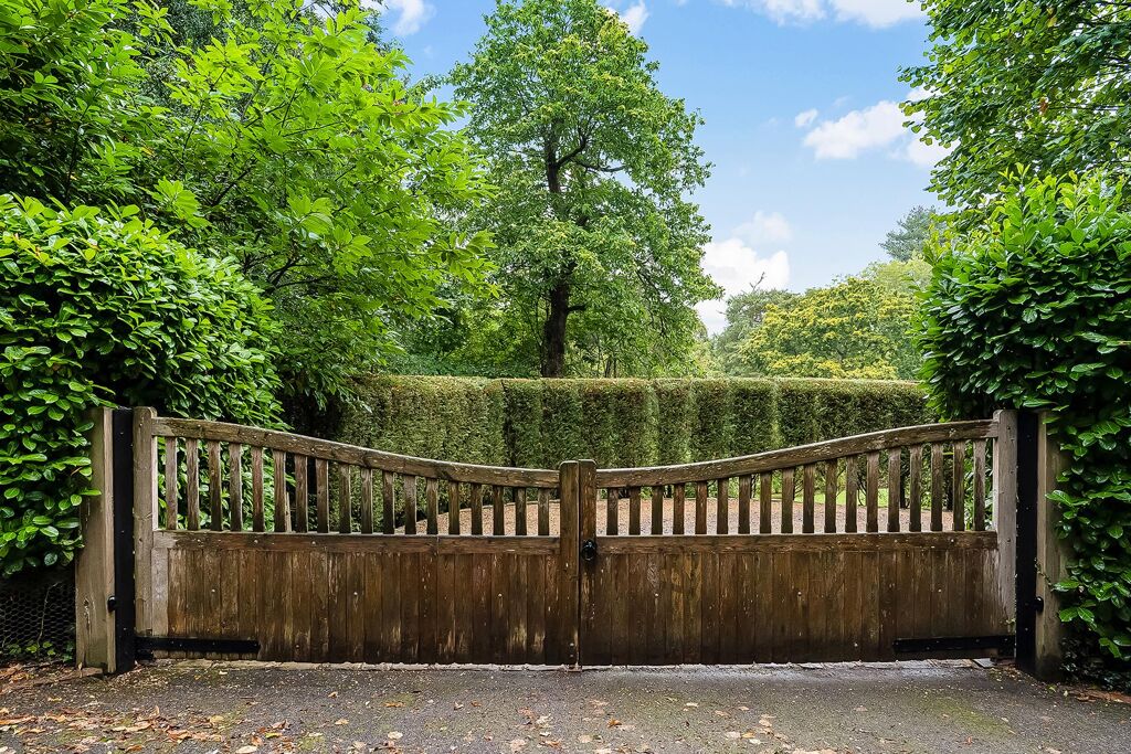 Image of Vann Lake Road, Ockley, Dorking, Surrey RH5