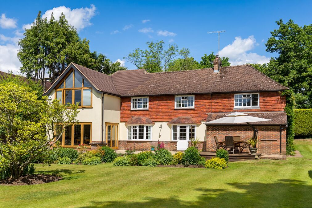 Image of Guildford Road, Cranleigh, Surrey, GU6