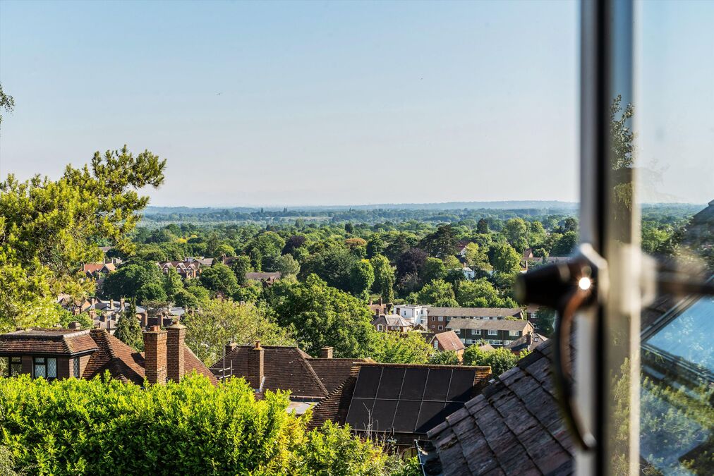 Image of Pewley Bank, Guildford, Surrey, GU1.