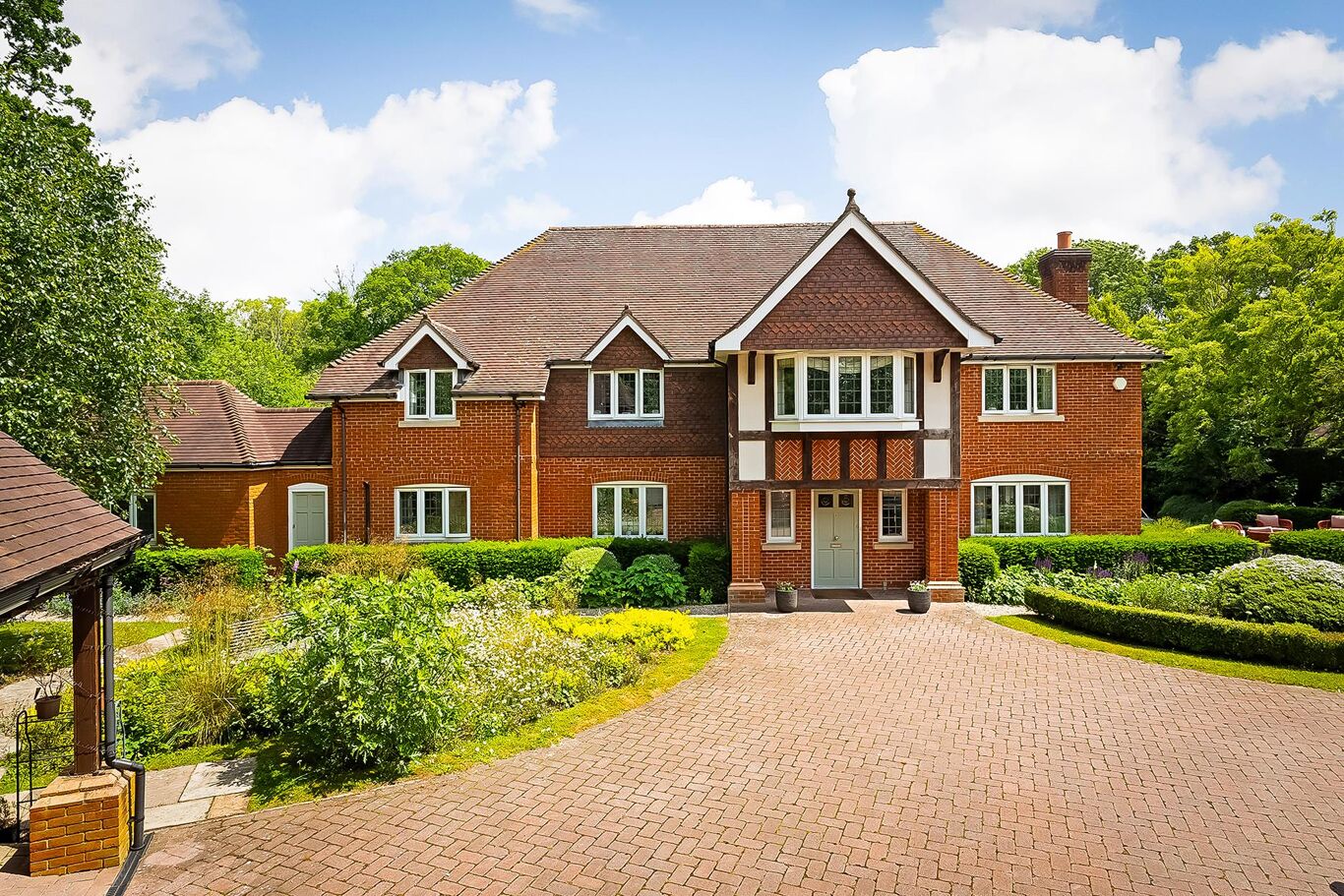 Image of Pickhurst Road, Chiddingfold, Godalming, Surrey GU8
