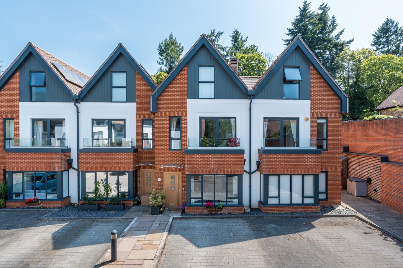 Image of Chestnut Avenue, Guildford, Surrey GU2.