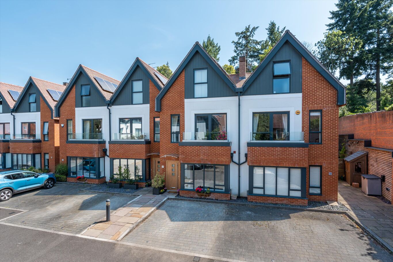 Image of Chestnut Avenue, Guildford, Surrey GU2