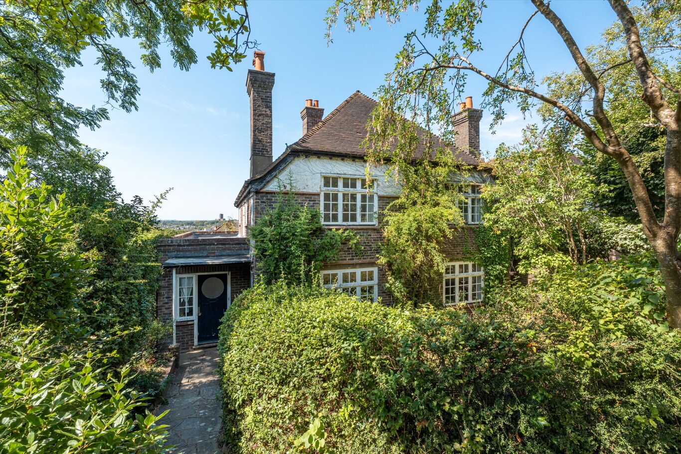 Image of Harvey Road, Guildford, Surrey GU1.