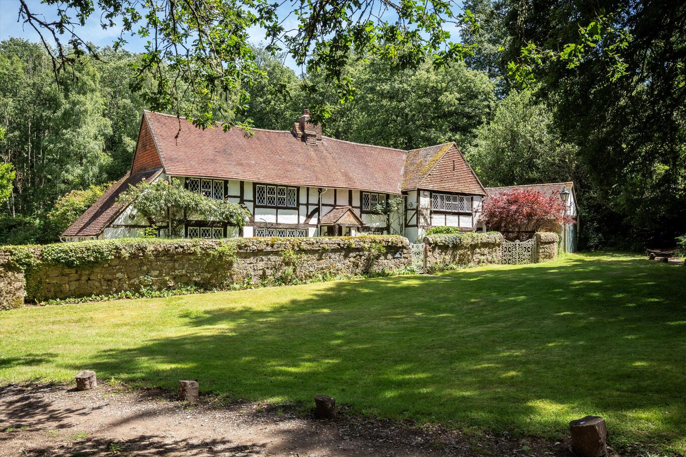 Image of Hambledon, Godalming, Surrey GU8