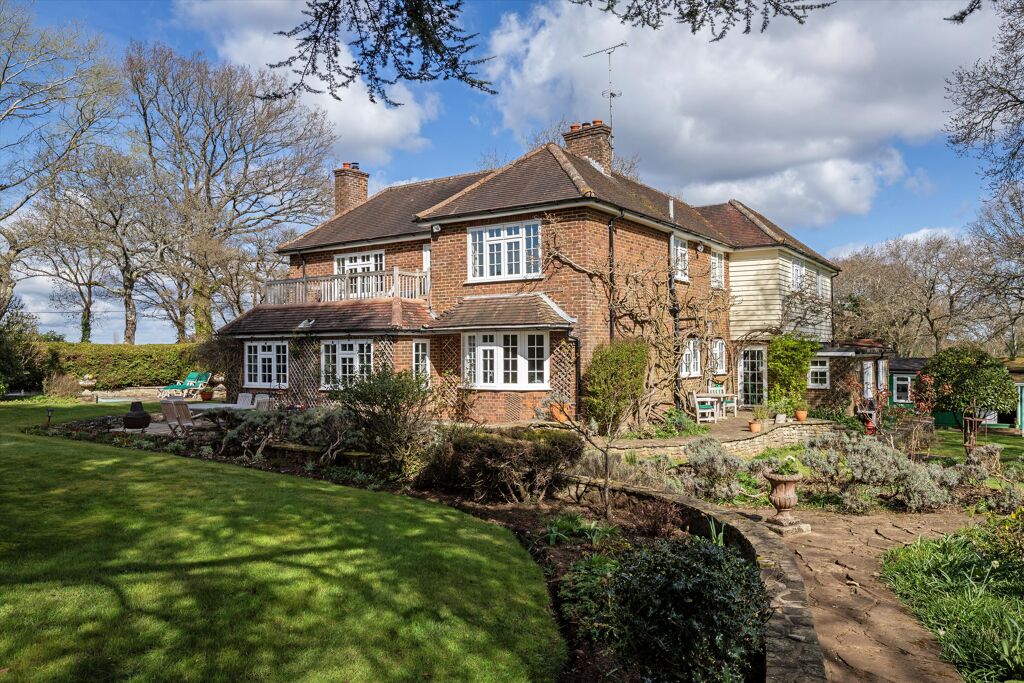 Image of Hale House Lane, Churt, Farnham, Surrey GU10