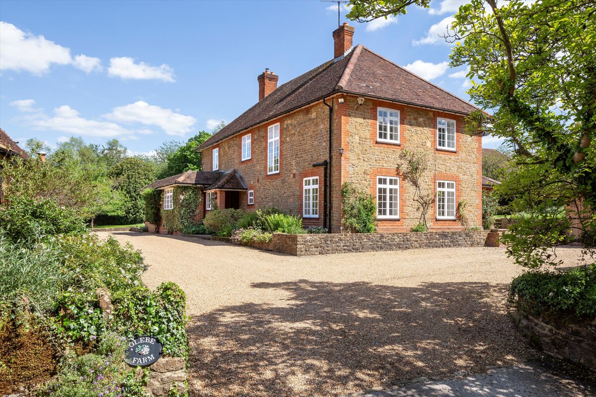 house for sale in Peper Harow Lane, Shackleford, Godalming, Surrey, GU8 GLD110061 Knight Frank