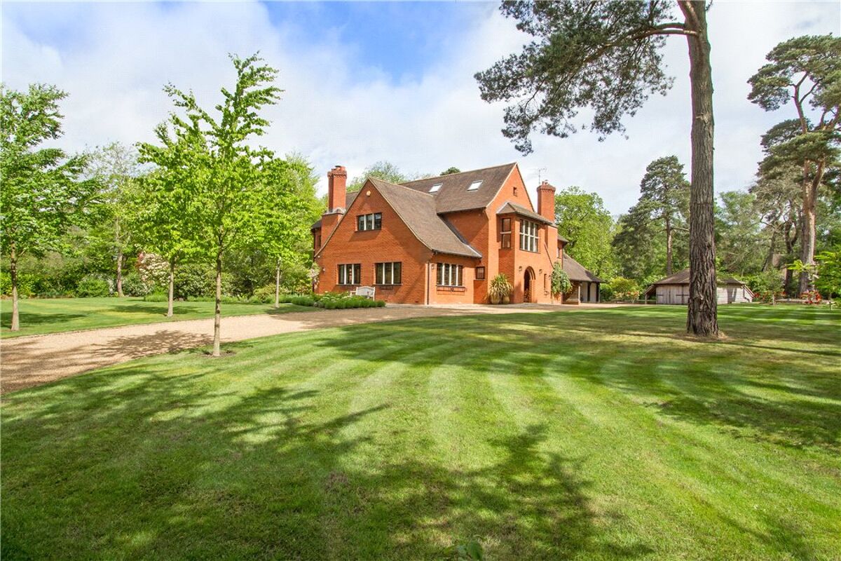 house for sale in Monks Well, Farnham, Surrey, GU10 GLD110111