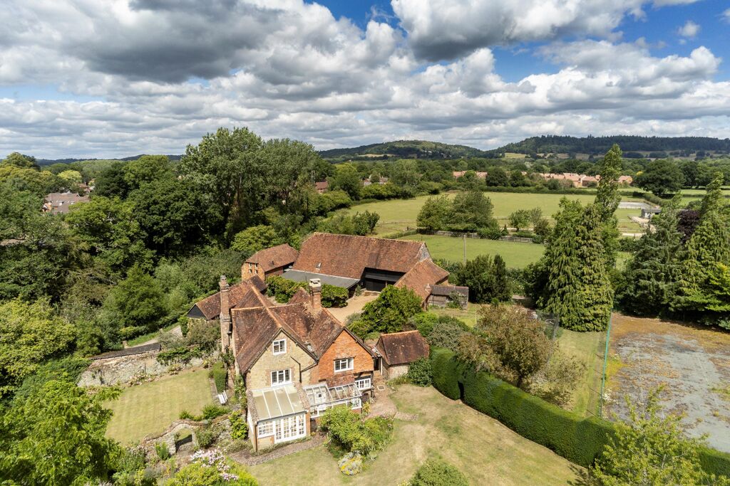 Image of Dunsfold, Nr Godalming, Surrey, GU8 4LA
