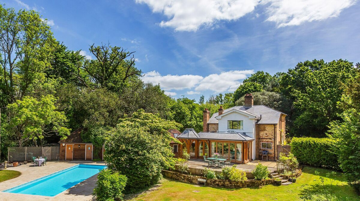 house for sale in Warren Lodge, Lombard Street, Shackleford, Godalming