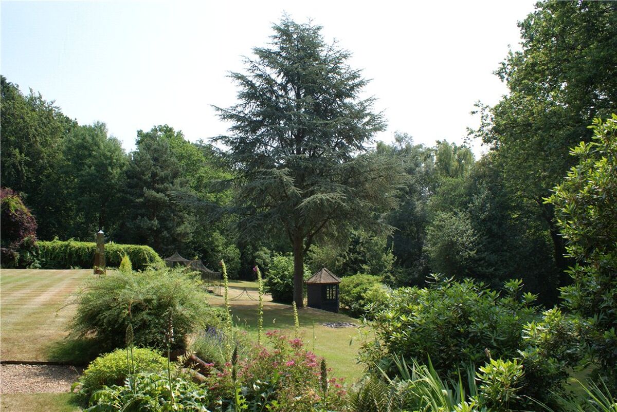 house for sale in Sheets Heath, Brookwood, Woking, Surrey, GU24