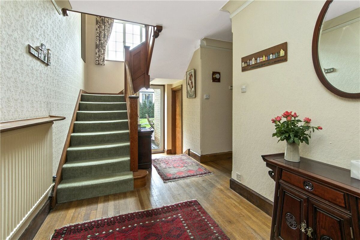 house for sale in Albury Road, Guildford, Surrey, GU1 GLD130039