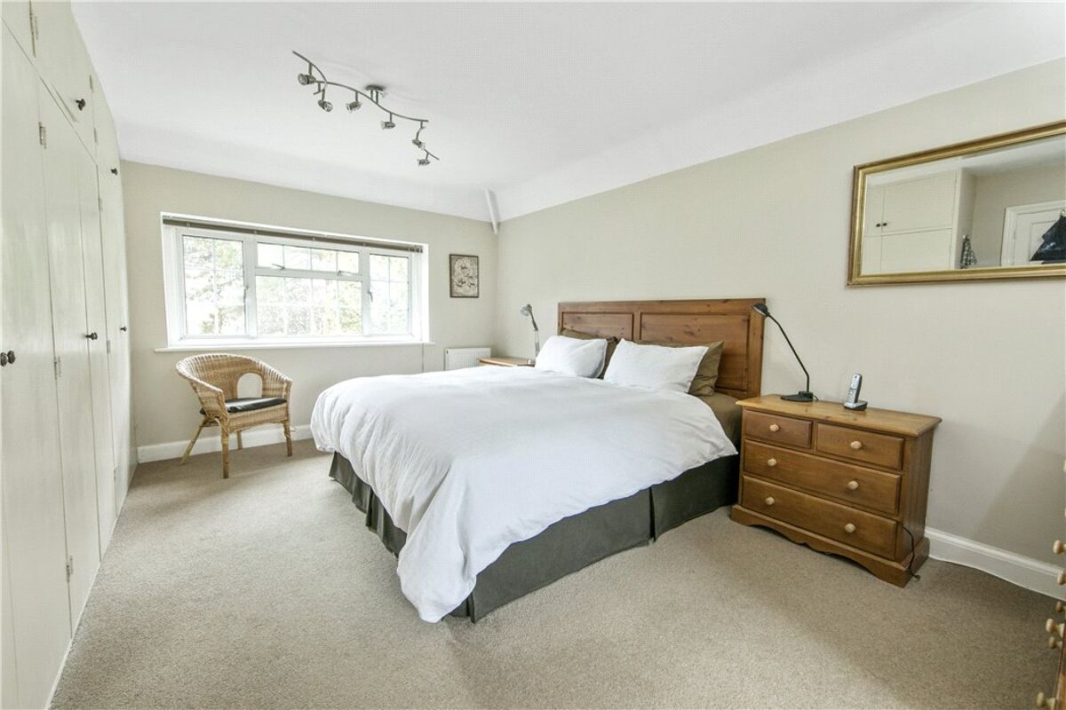 house for sale in Albury Road, Guildford, Surrey, GU1 GLD130039