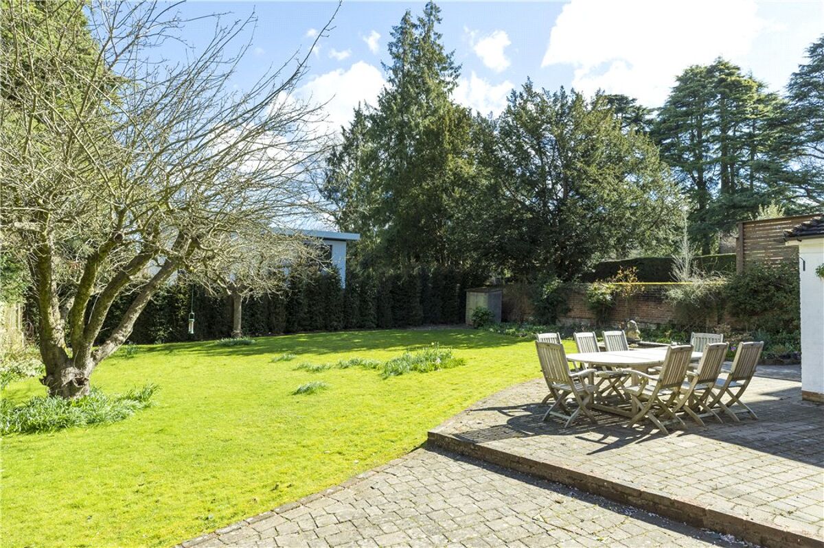 house for sale in Albury Road, Guildford, Surrey, GU1 GLD130039