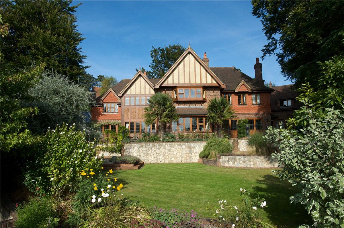 house for sale in Warwicks Bench, Guildford, Surrey, GU1 GLD130114