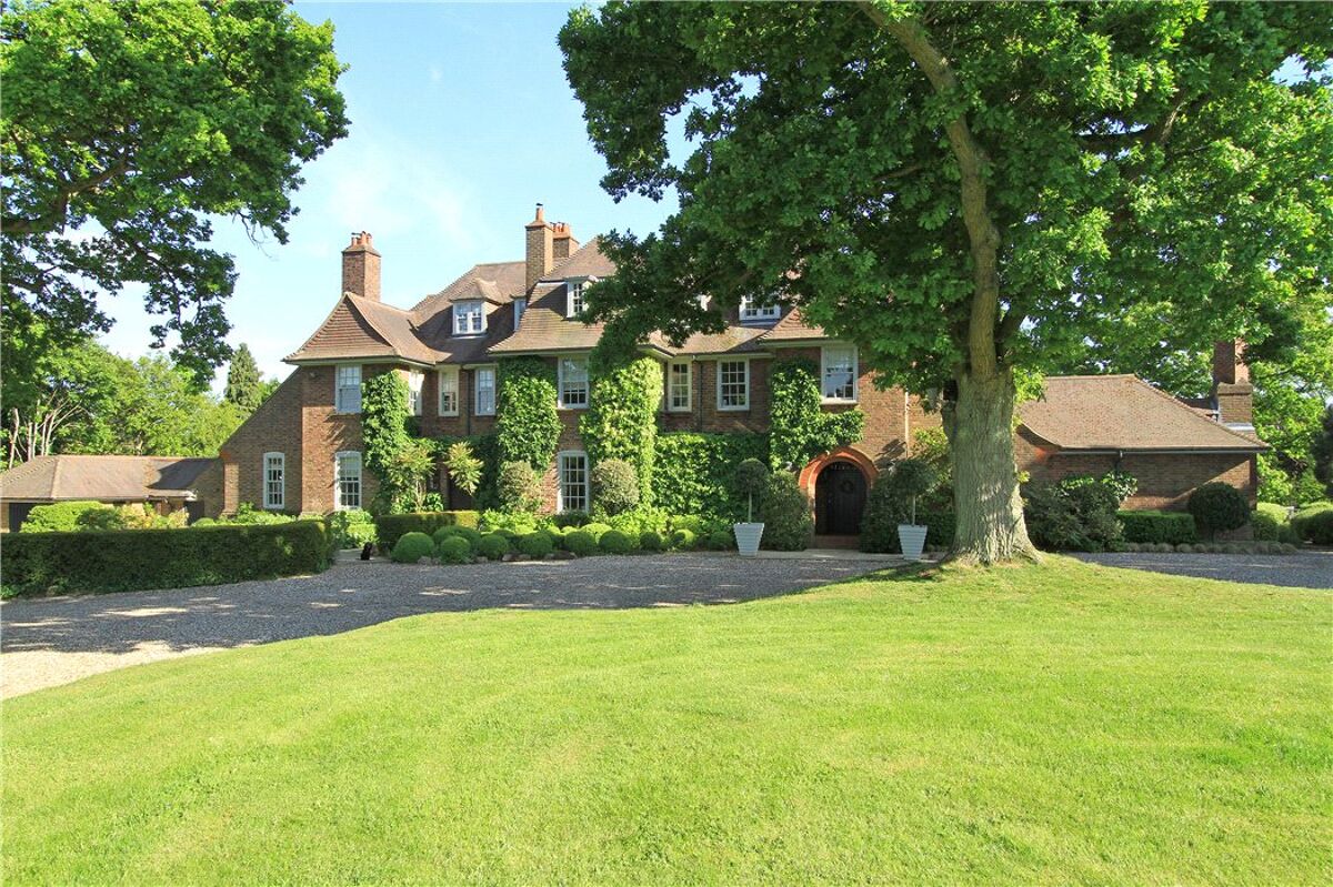 house for sale in Whitmead Lane, Tilford, Farnham, Surrey, GU10