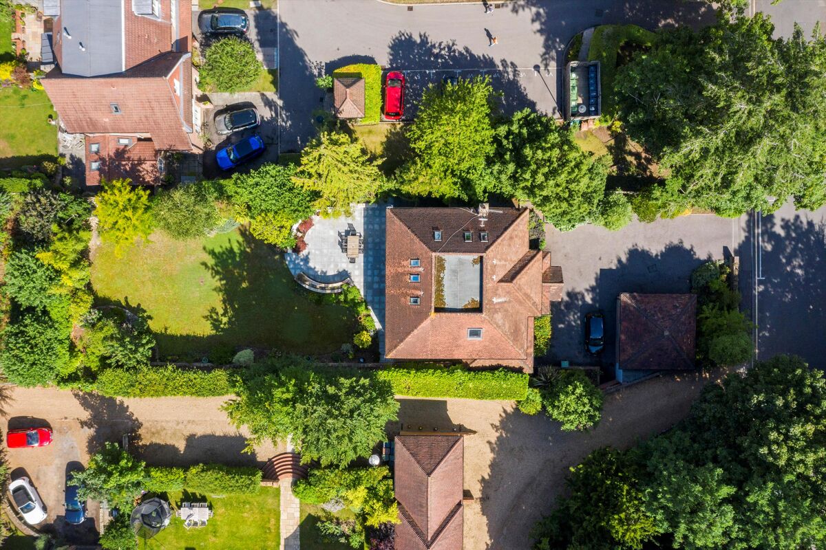 house for sale in Aldersey Road, Guildford, Surrey, GU1 GLD130145