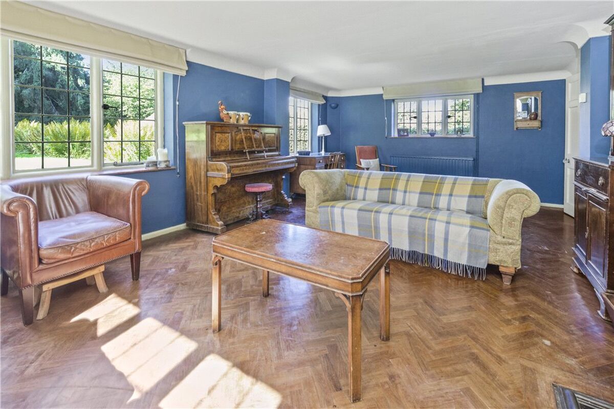 house for sale in Lower Moushill Lane, Milford, Godalming, Surrey, GU8 GLD130212 Knight Frank