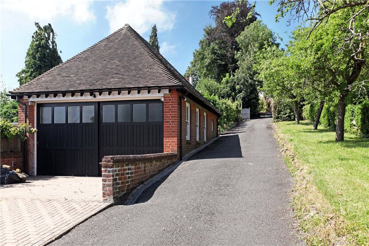 house for sale in Chantry View Road, Guildford, Surrey, GU1 GLD130298