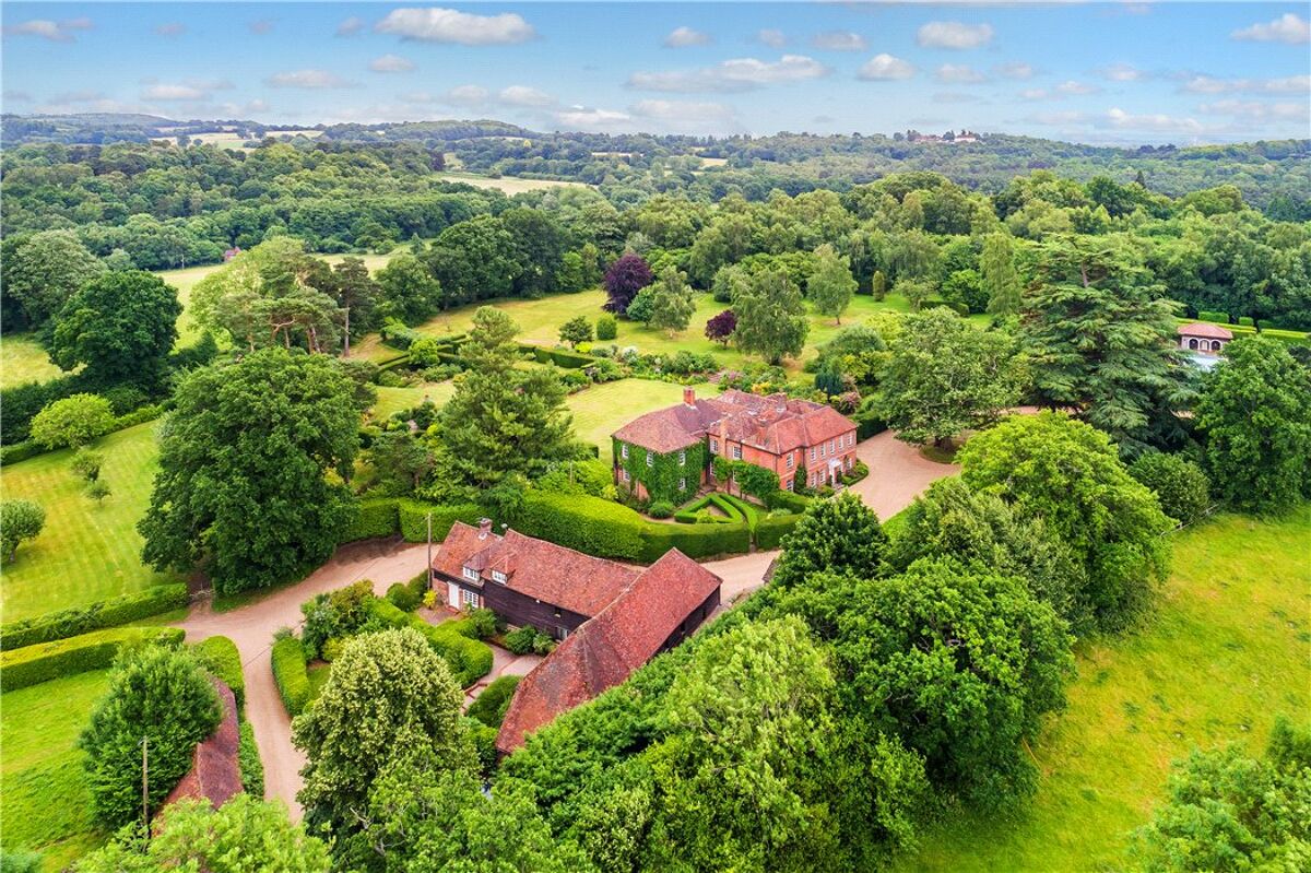 house for sale in Water Lane, Enton, Godalming, Surrey, GU8 GLD130321