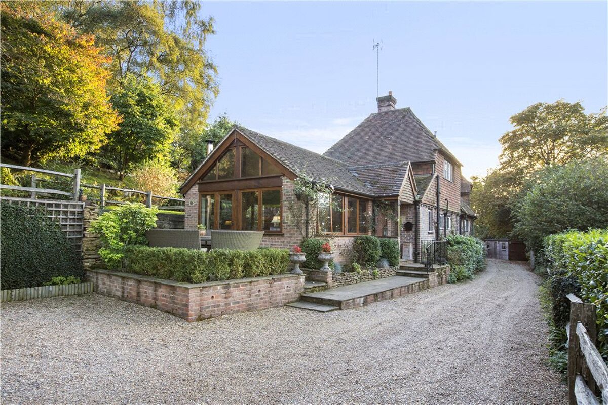 house for sale in Woodhill Lane, Shamley Green, Guildford, Surrey, GU5 GLD130330 Knight Frank