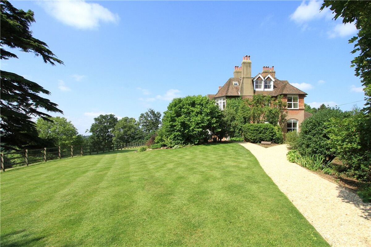 house for sale in Guildford Lane, Albury, Guildford, Surrey, GU5