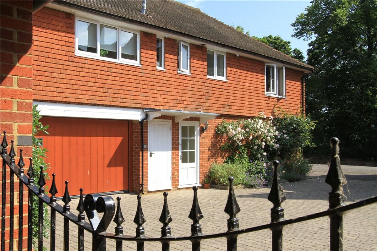 house for sale in Guildford Lane, Albury, Guildford, Surrey, GU5