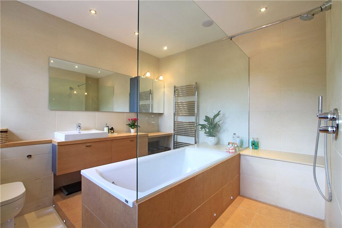 house for sale in Guildford Lane, Albury, Guildford, Surrey, GU5