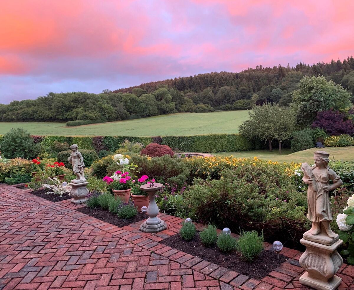 house for sale in Chantry View Road, Guildford, Surrey, GU1 GLD140363