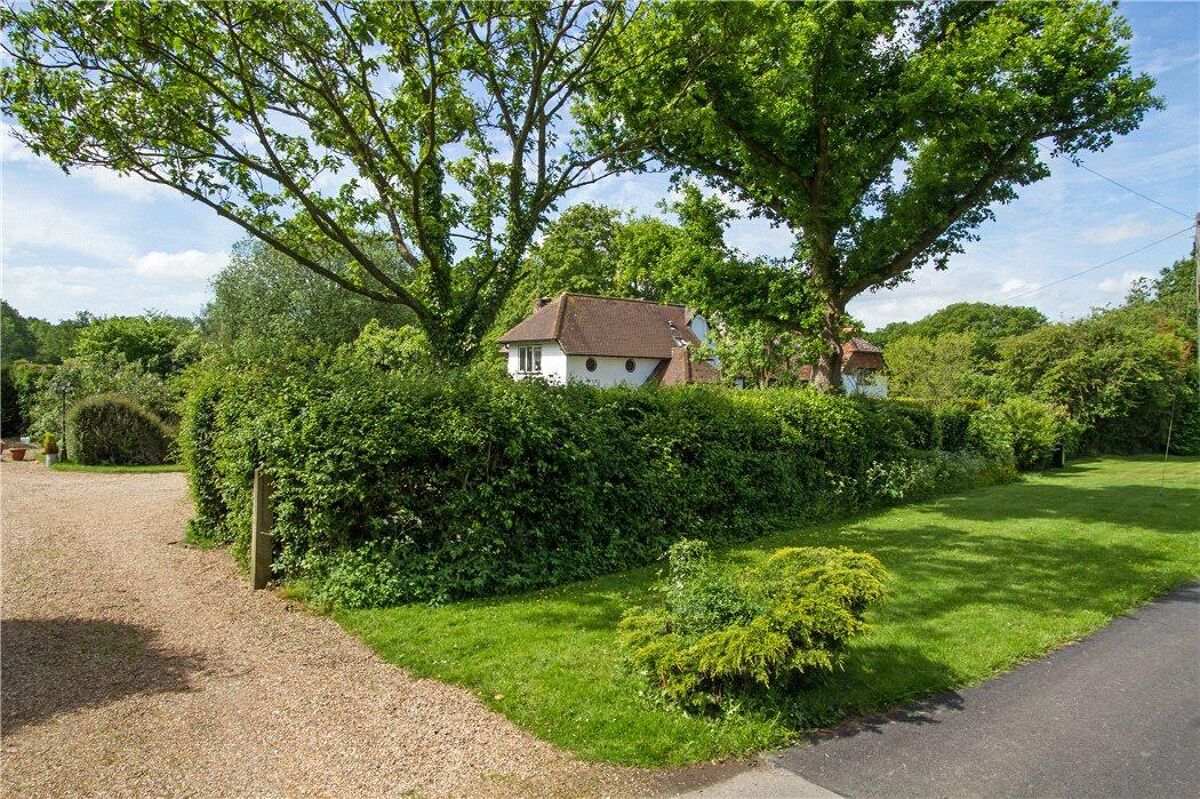 house for sale in Rosemary Lane, Alfold, Cranleigh, Surrey, GU6