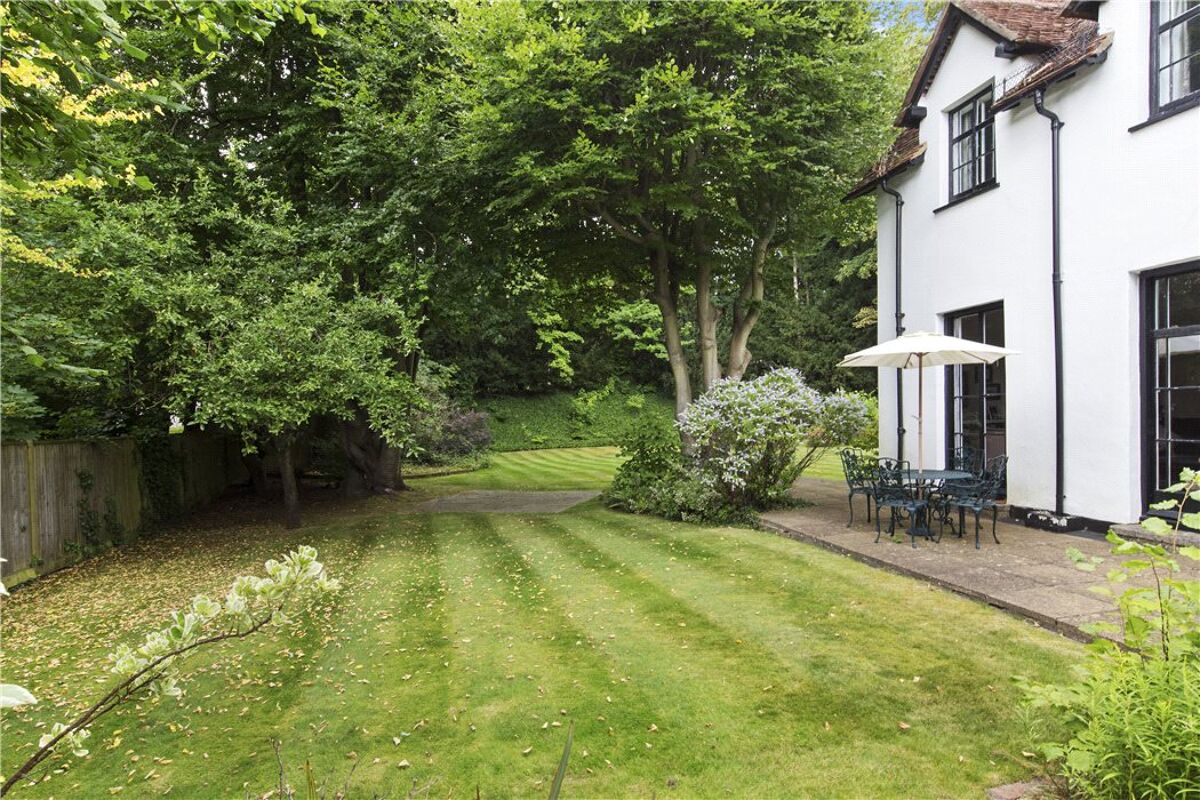 house for sale in Portsmouth Road, Guildford, Surrey, GU2 GLD150141