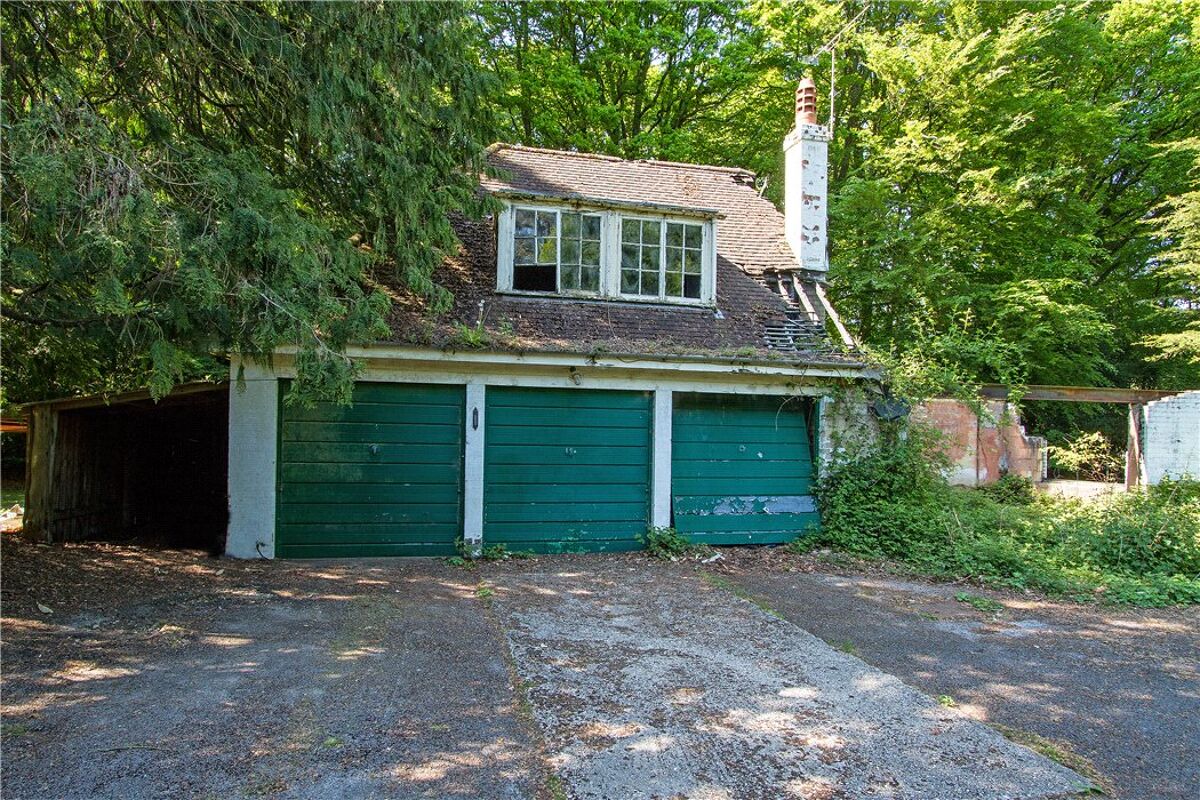 house for sale in Danley Lane, Linchmere, Haslemere, West Sussex, GU27