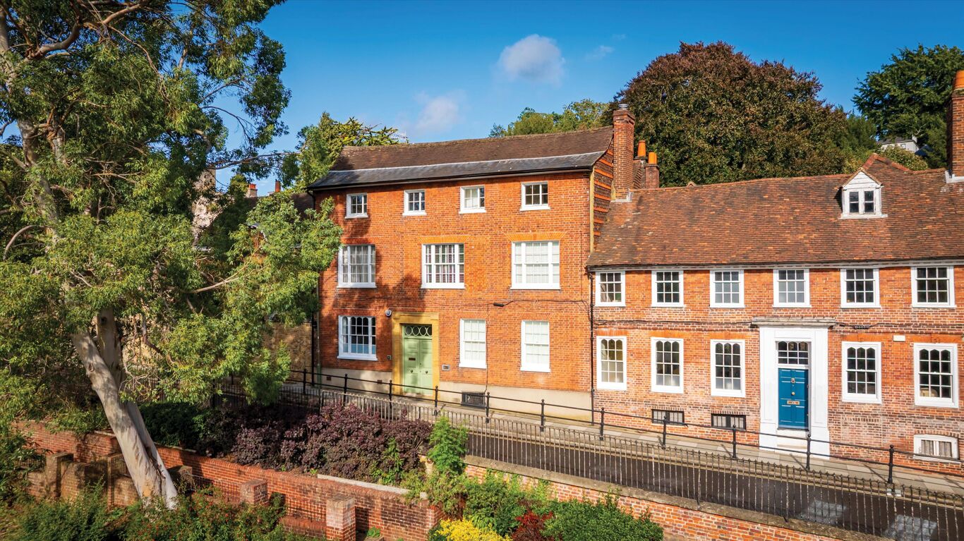 Image of Quarry Street, Guildford, Surrey, GU1.