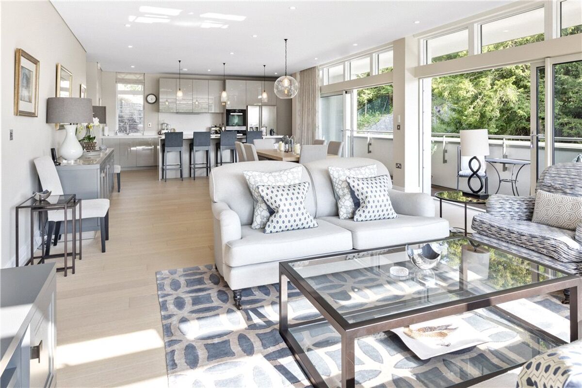 house for sale in Chantry Quarry, Guildford, Surrey, GU1 GLD160010