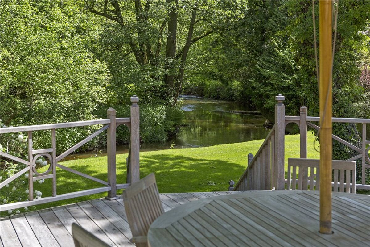 house for sale in Priory Lane, Frensham, Farnham, Surrey, GU10