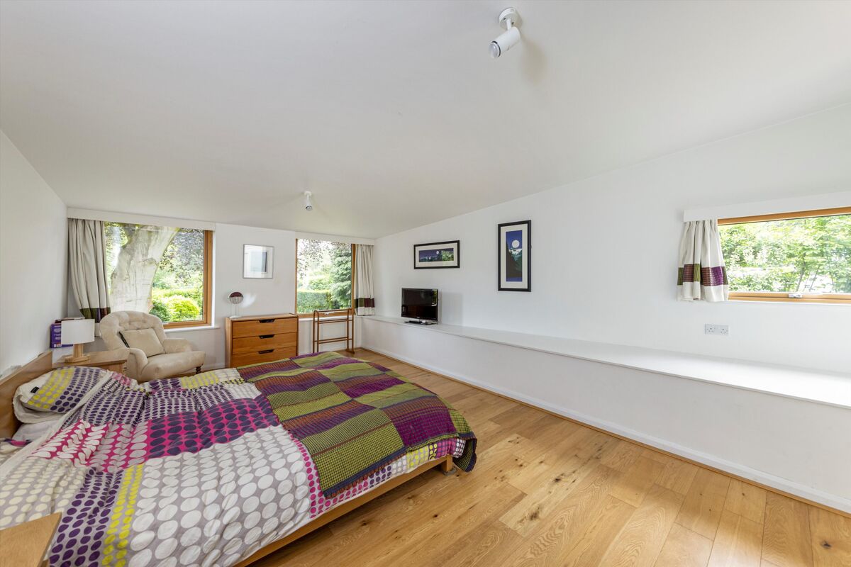 house for sale in Sheets Heath, Brookwood, Woking, Surrey, GU24